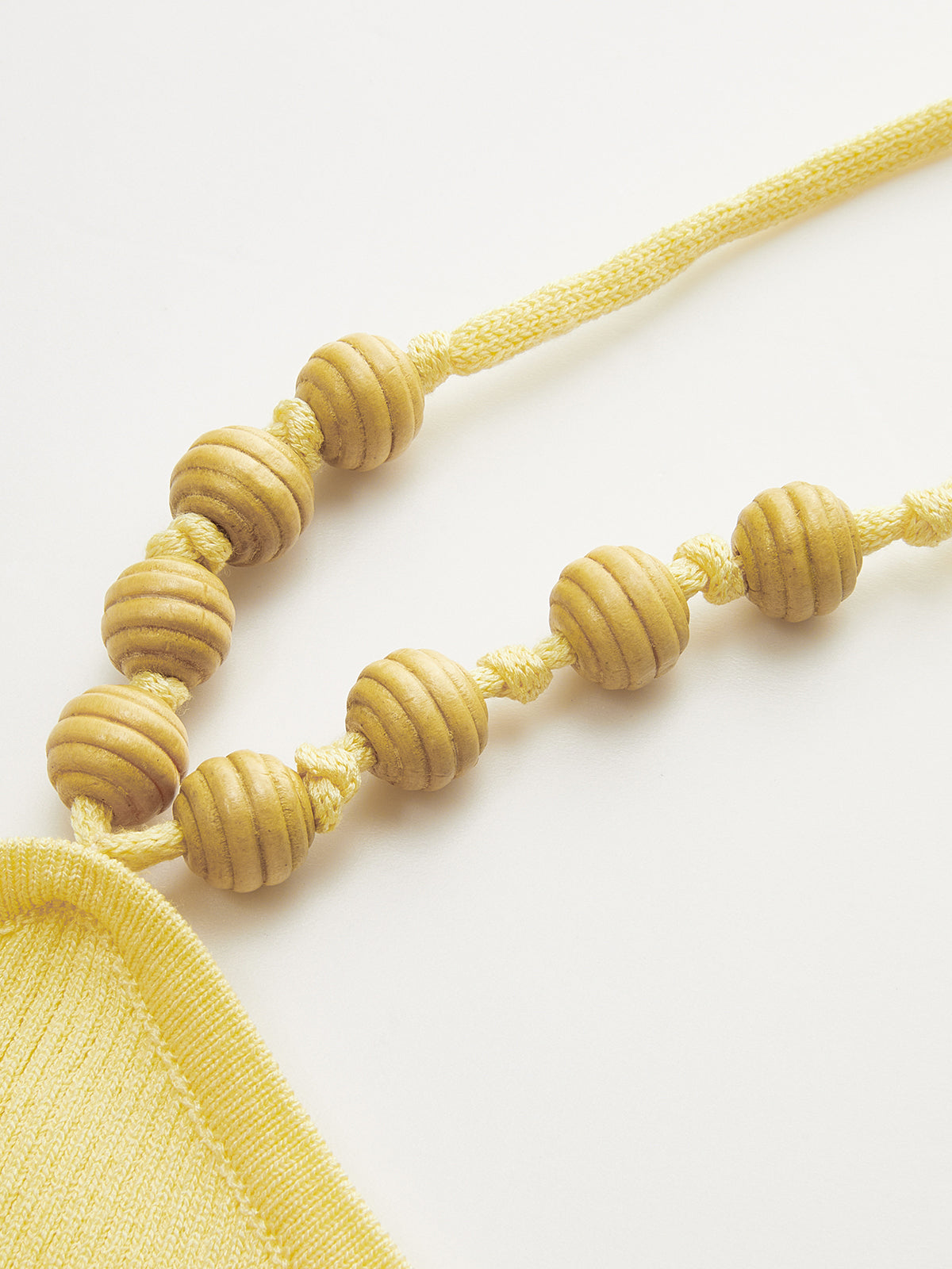 İntarsiyalı Örgü Askılı Kısa Kesim Üst Sarı