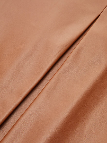 Katlanmış Peluş Suni Deri Şort