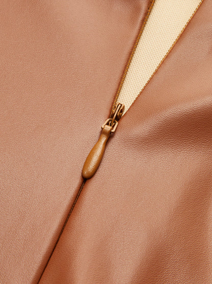 Katlanmış Peluş Suni Deri Şort