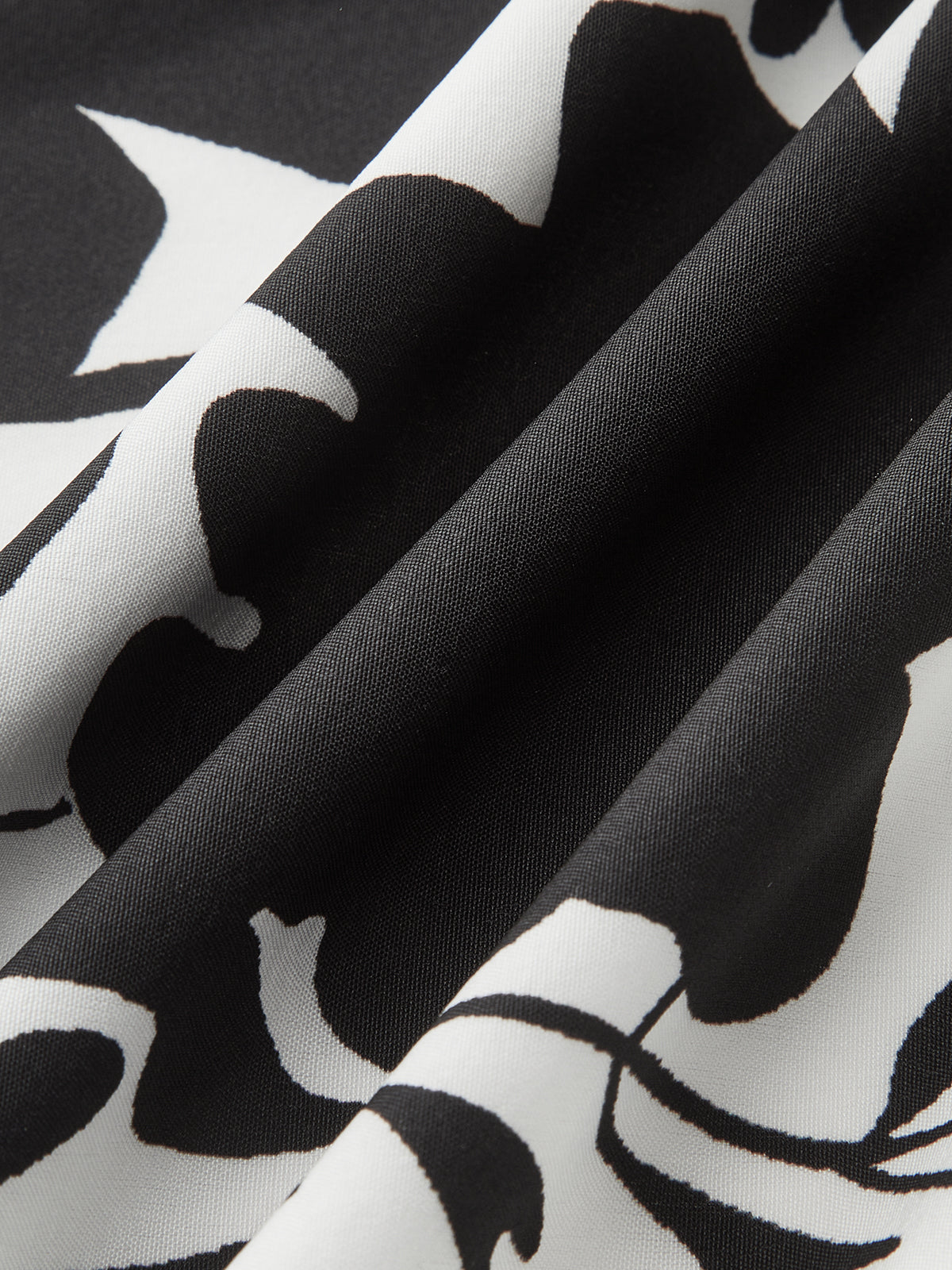 Fırfırlı Boynuk Kuşaklı Çiçek Desenli Maxi Elbise