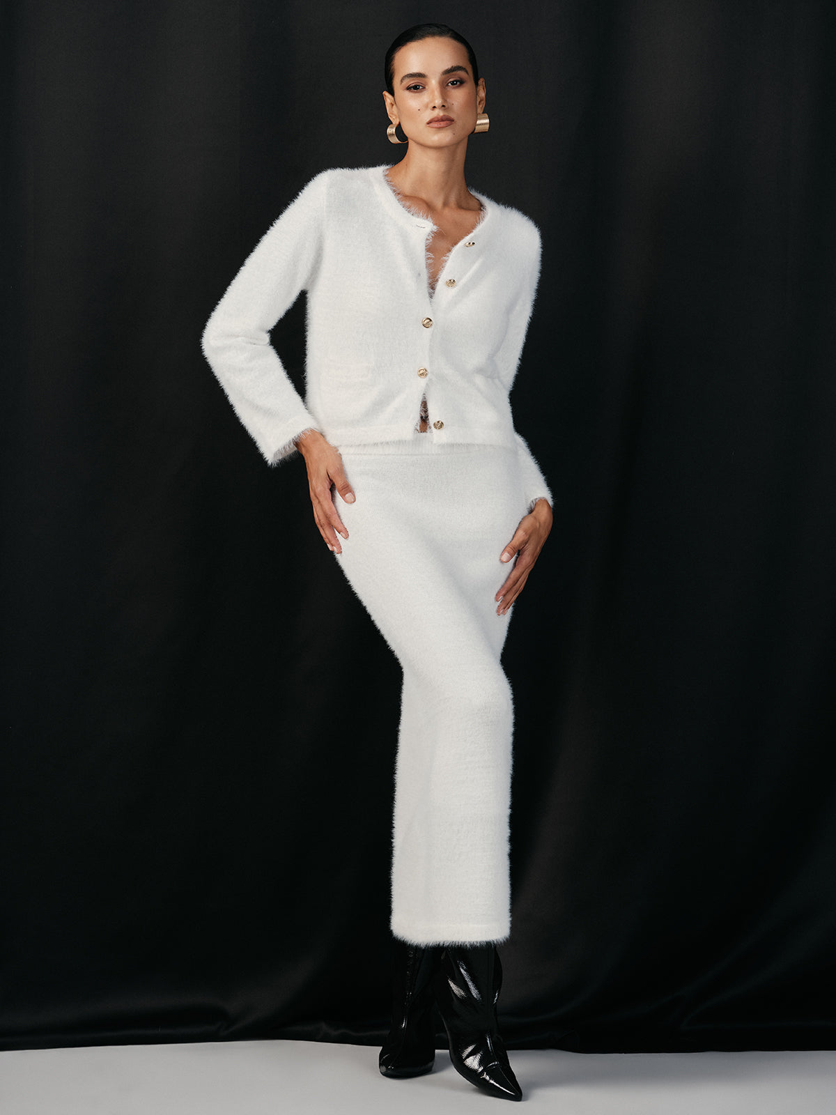 Füslü Metal Düğmeli Hırka ve Etek Takımı