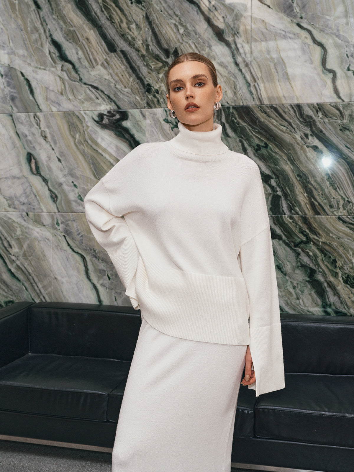 oversize boğazlı örgü üst ve maksi etek takımı